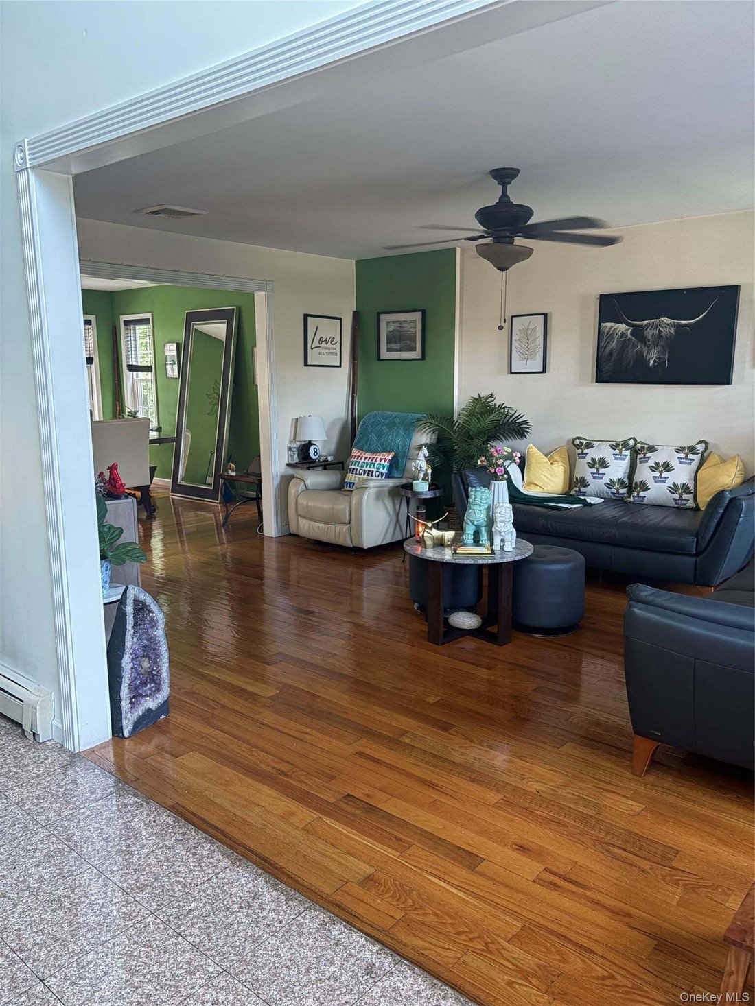 Andere in New Hyde Park, New York, Vereinigte Staaten 4 - 18743062