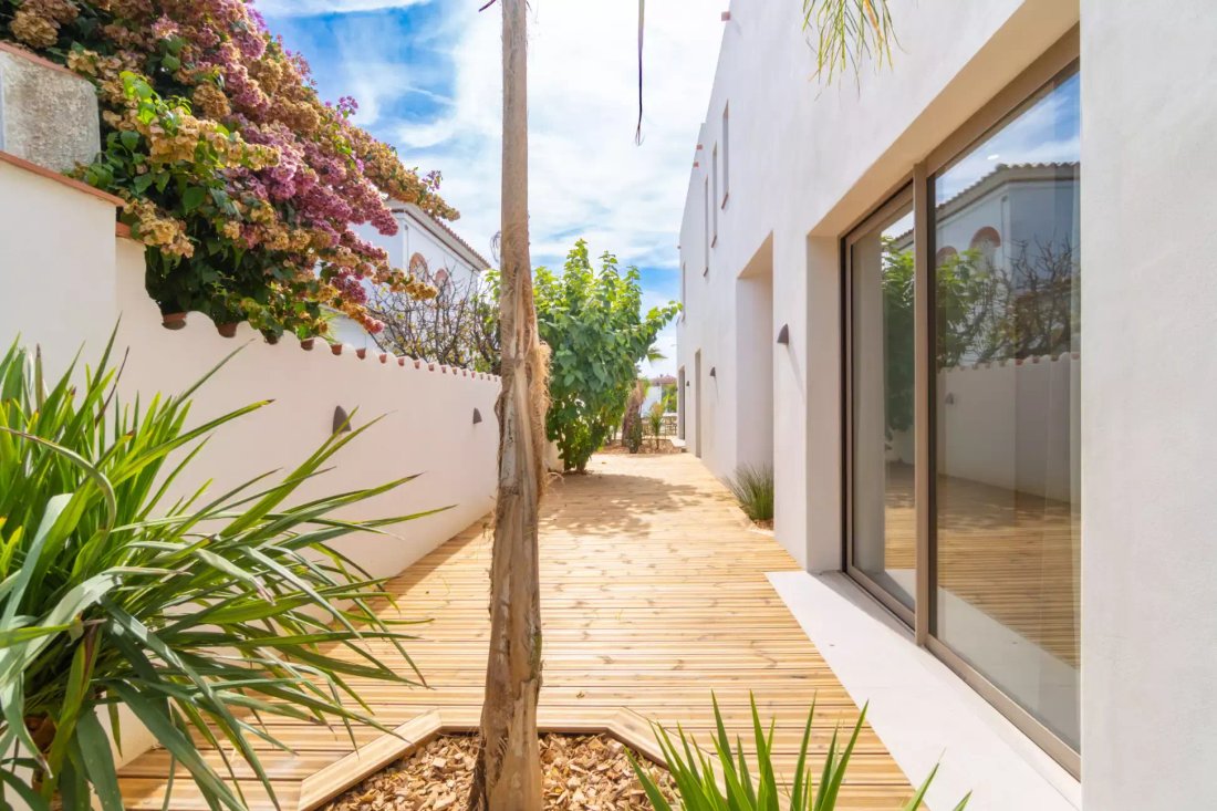 Maison à Empuriabrava, Catalogne, Espagne 3 - 18336483