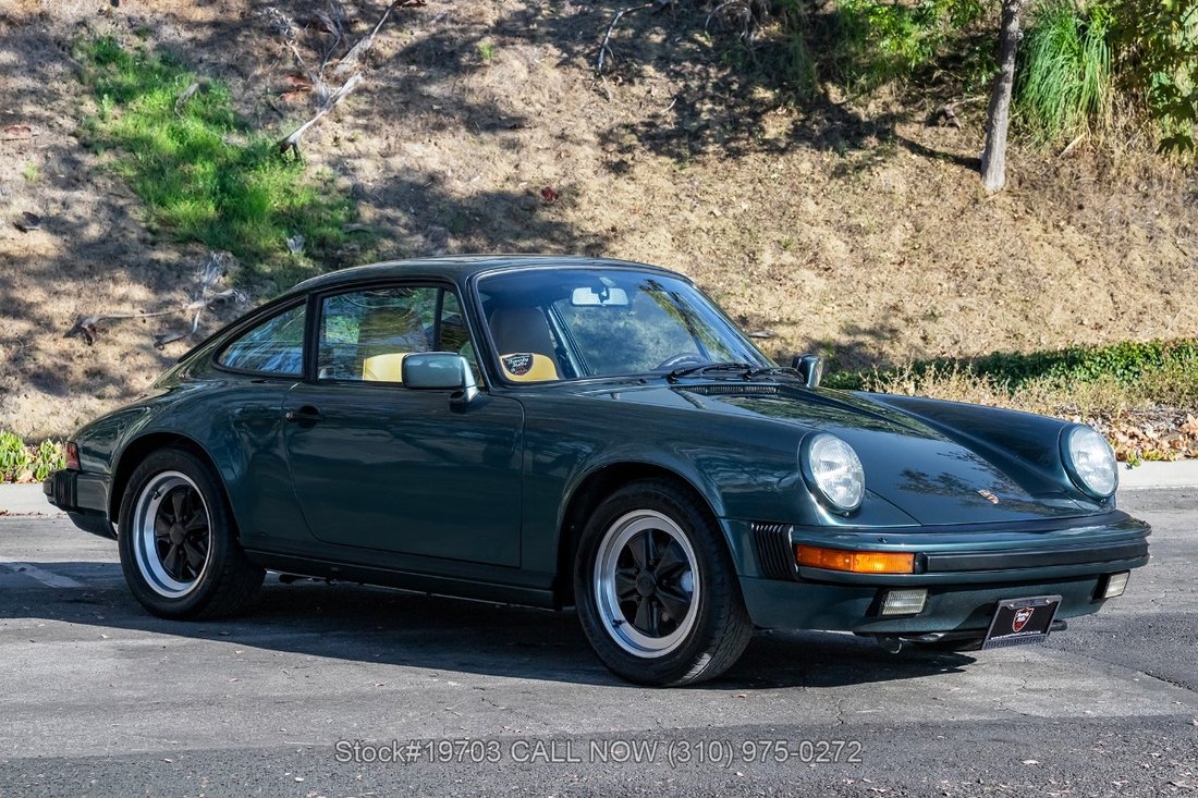 Porsche Carrera in Los Angeles, CA 4 - 18744729