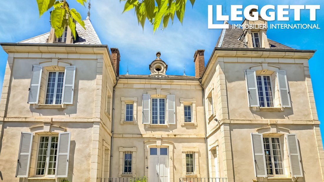 Haus in Flogny-la-Chapelle, Bourgogne-Franche-Comté, Frankreich 1 - 18437634