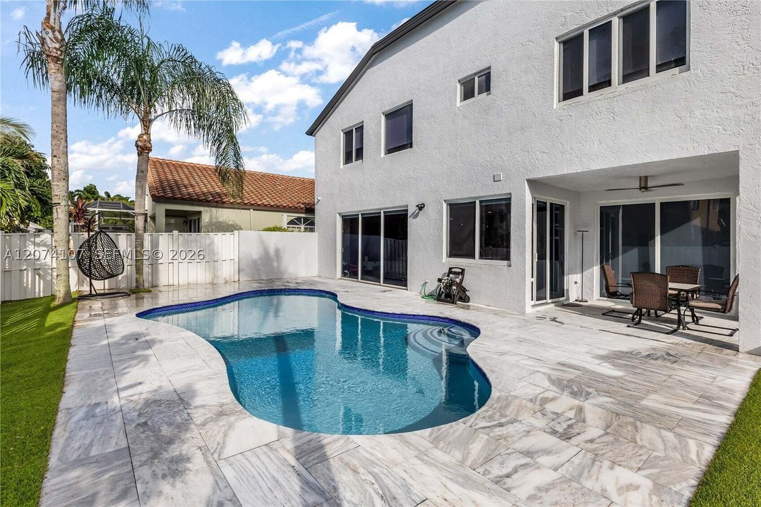 Haus in Pembroke Pines, Florida, Vereinigte Staaten 5 - 18741293