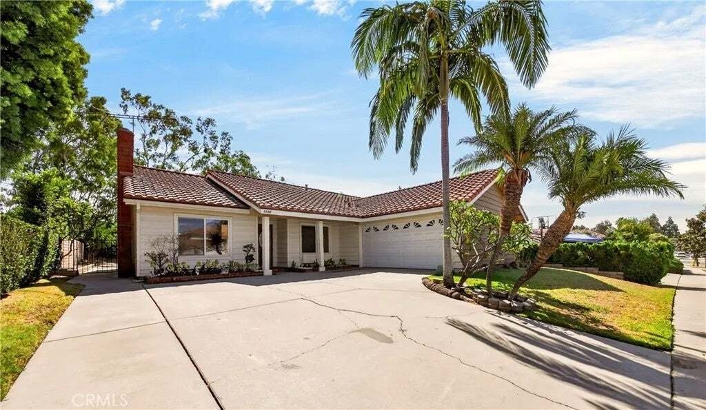 Casa a Fullerton, California, Stati Uniti 1 - 18744154