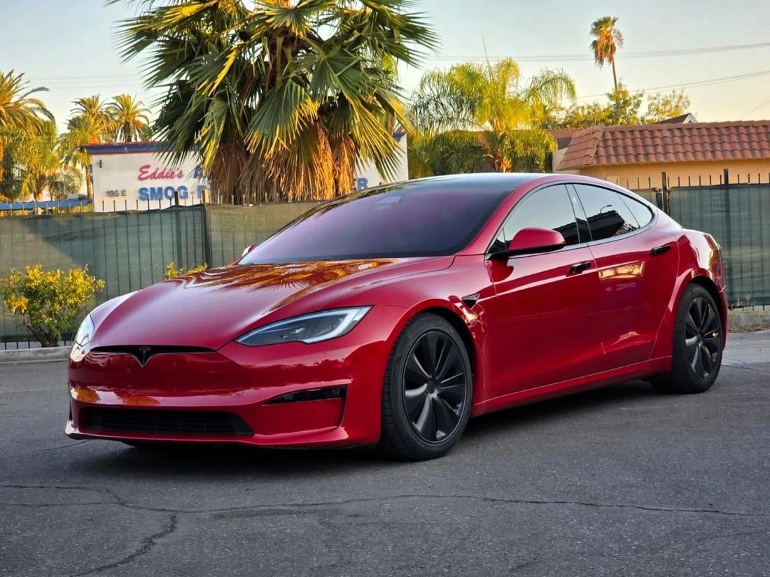 Sedan in San Bernardino, CA, United States 1 - 18745693