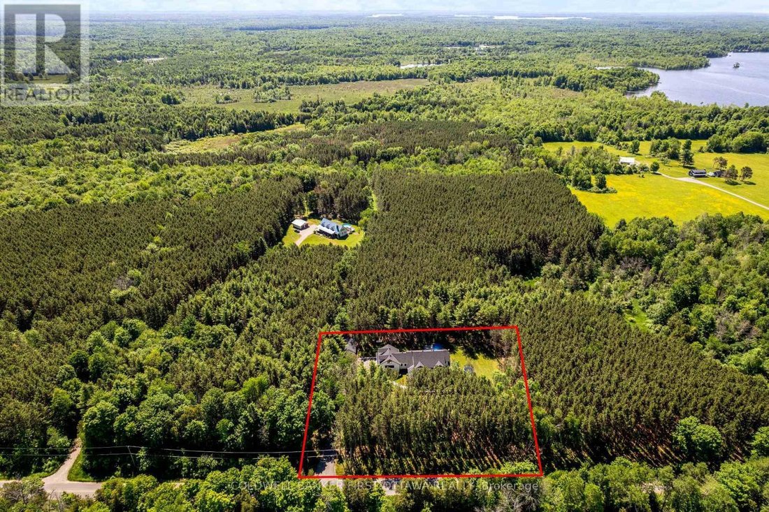 Maison à Tay Valley, Ontario, Canada 3 - 18741306