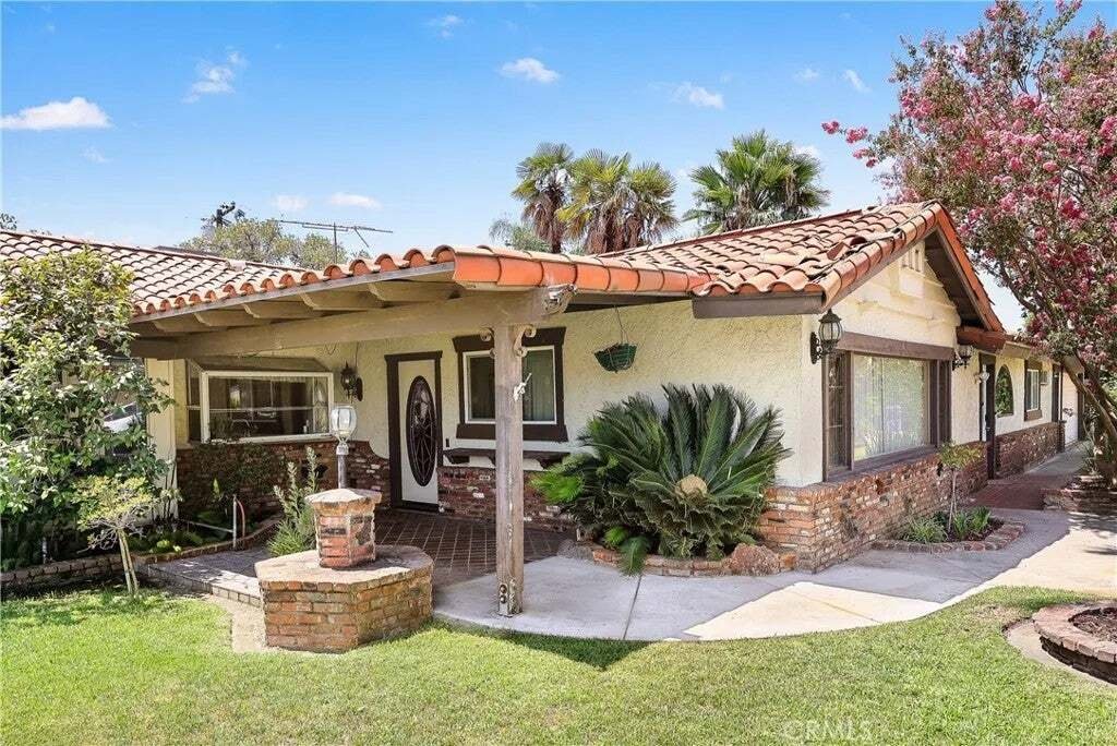 Casa a Rancho Cucamonga, California, Stati Uniti 1 - 18674102