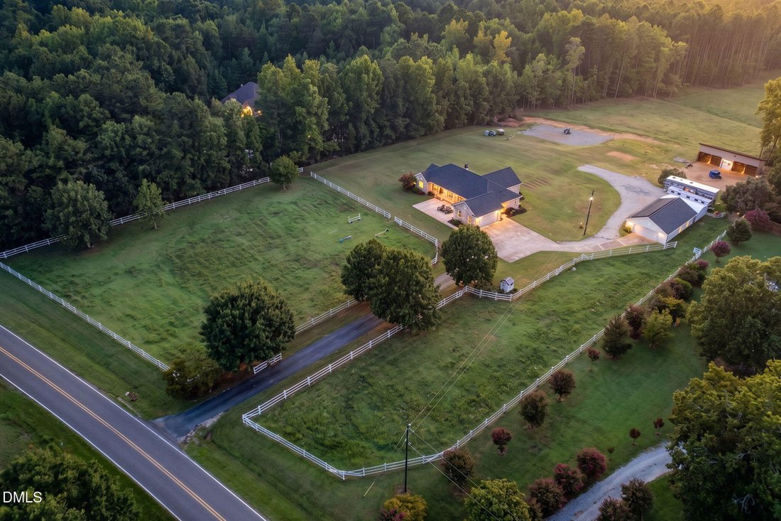 House in Mebane, North Carolina, United States 5 - 18743482