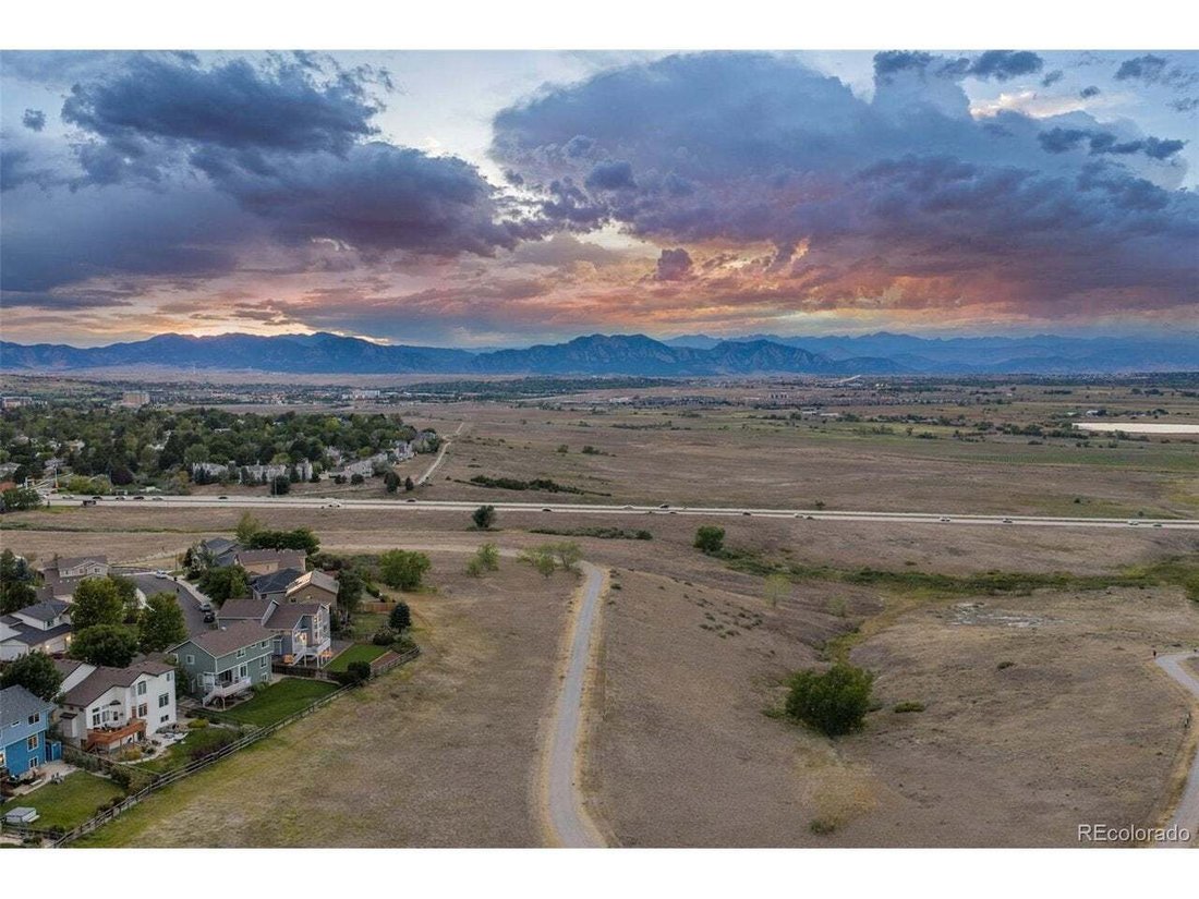 Casa en Broomfield, Colorado, Estados Unidos 2 - 18740372
