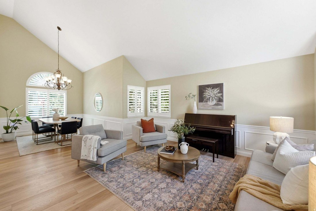 Maison à South Jordan, Utah, États-Unis 4 - 18740348