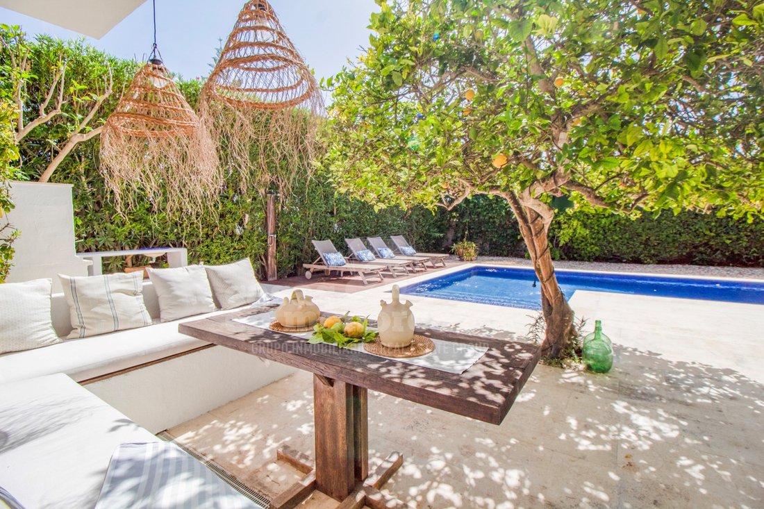 Villa a Es Castell, Isole Baleari, Spagna 1 - 18745265