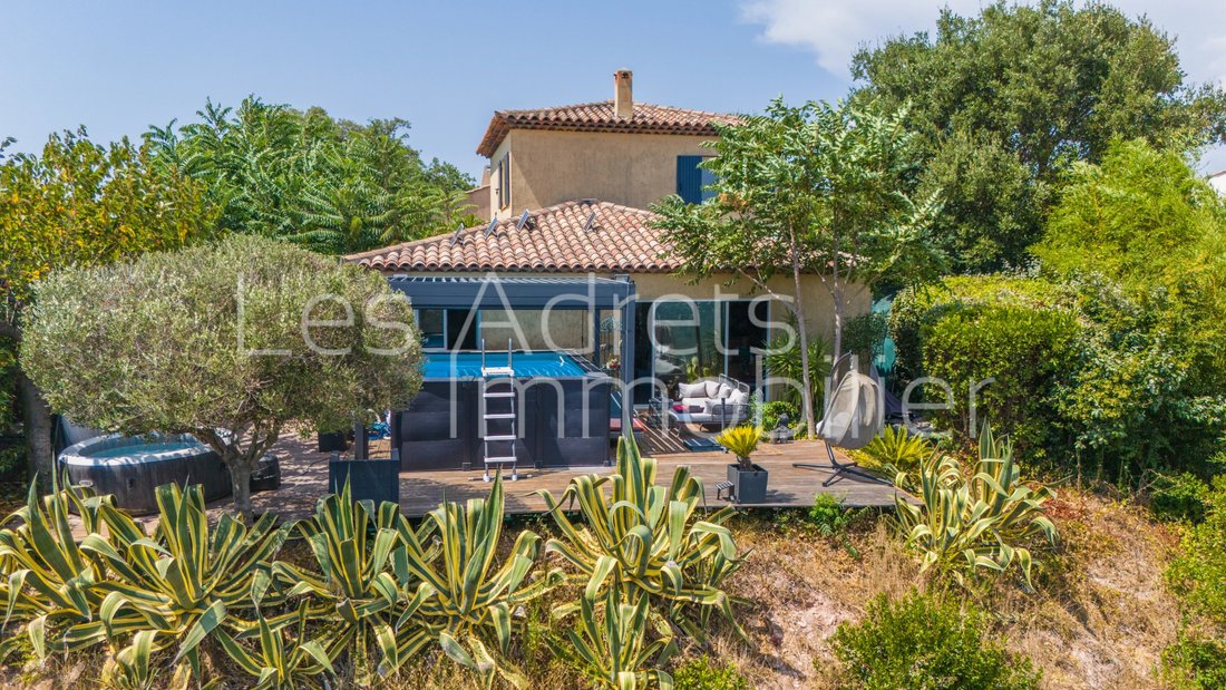 Maison à Les Adrets-de-l'Estérel, Provence-Alpes-Côte d'Azur, France 2 - 18741753