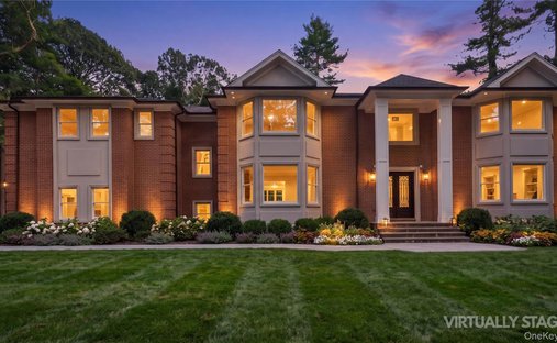 House in Upper Brookville, New York, United States 1