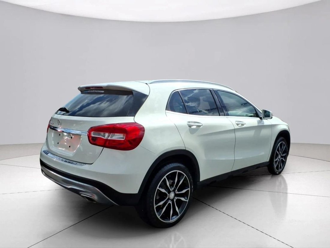 Suv in Philadelphia, PA, United States 3 - 18745579