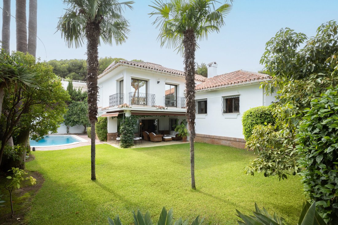 Villa en Marbella, Andalucía, España 1 - 11668798