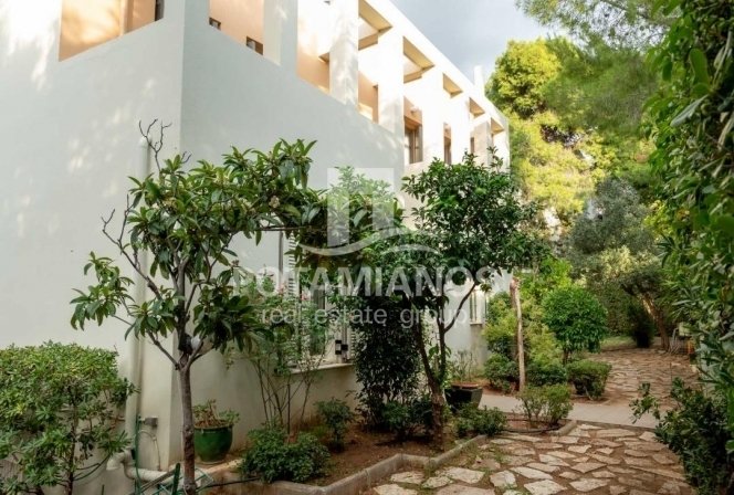Haus in Sunoikia Kolonakiou, 1st District of Athens, Athens 1 - 18742954