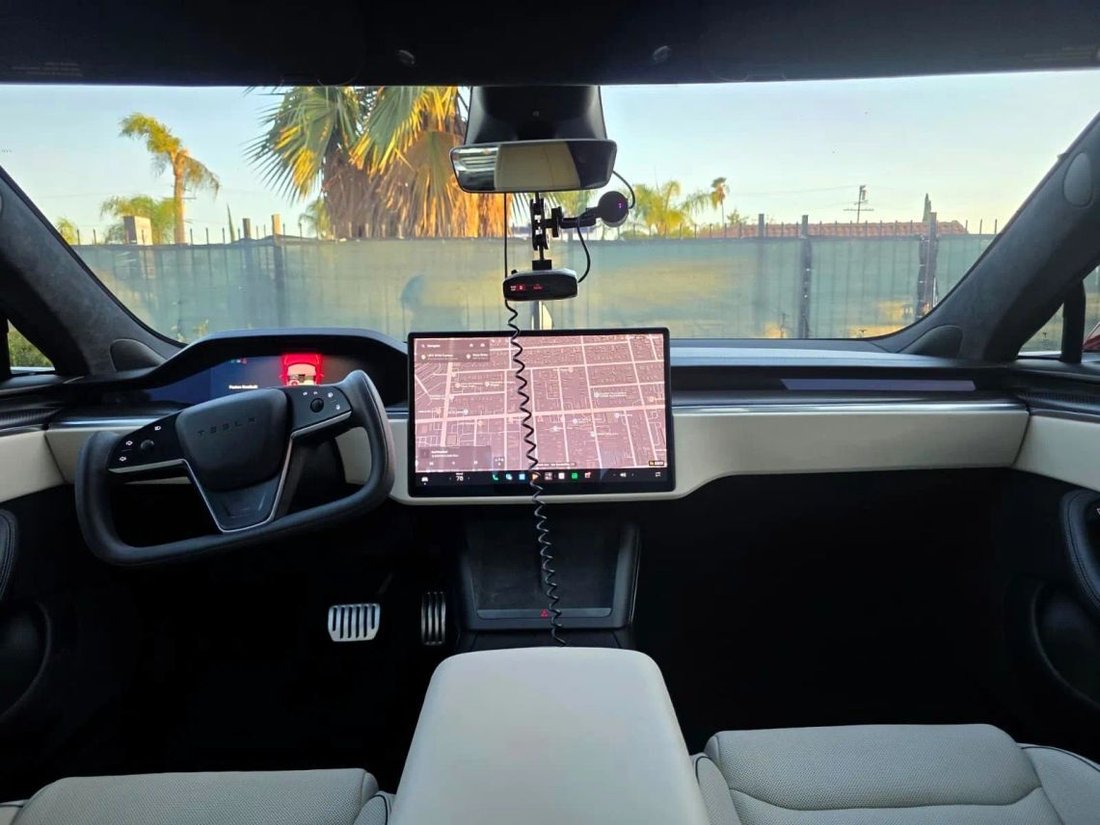 Sedan in San Bernardino, CA, United States 5 - 18745693
