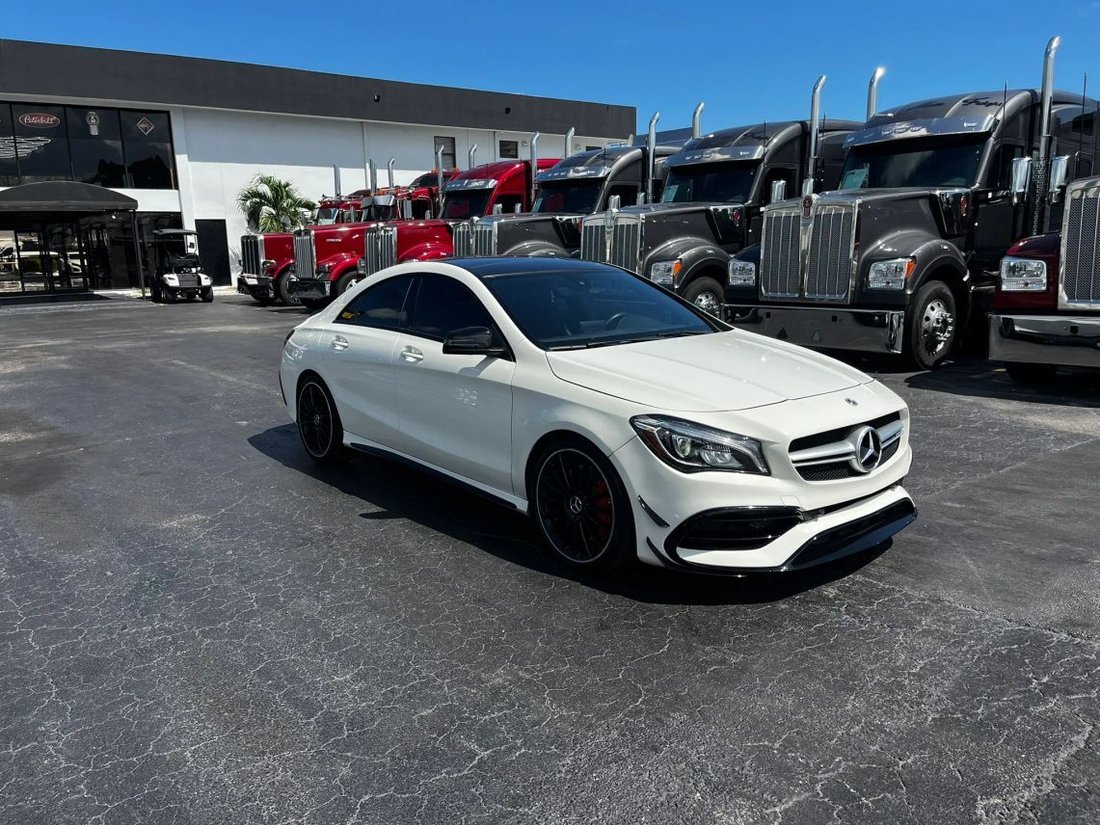 Coupe in Miami, FL, United States 3 - 18745663