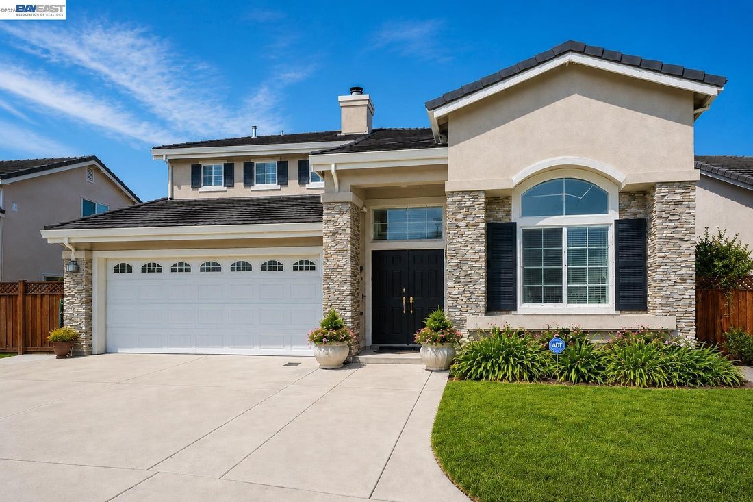 House in San Leandro, California, United States 1 - 18743361