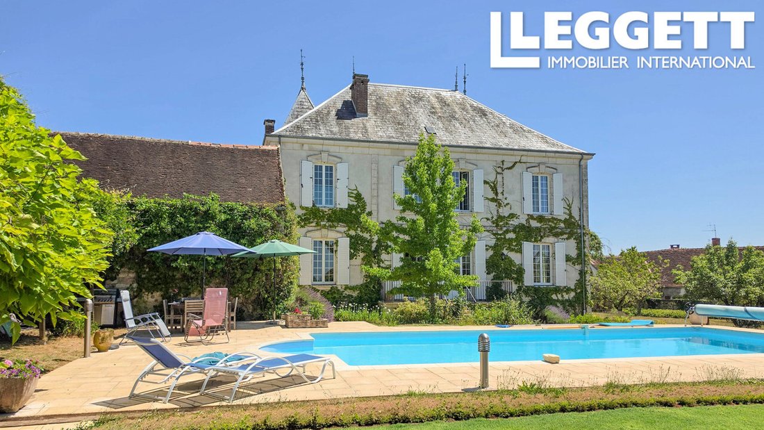 House in Flogny-la-Chapelle, Bourgogne – Franche-Comté, France 1 - 18437634