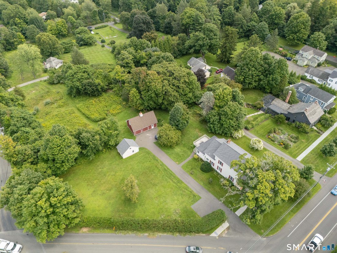Maison à Newtown, Connecticut, États-Unis 2 - 18742840