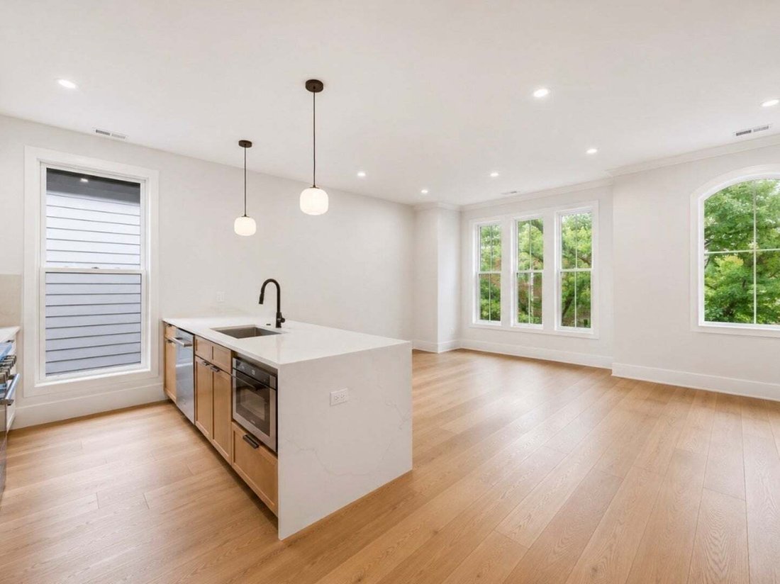 Condo in Chicago, Illinois, United States 2 - 18744228