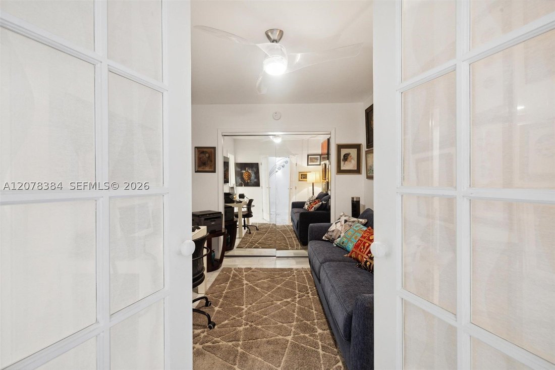 Casa en Hallandale Beach, Florida, Estados Unidos 4 - 18745956