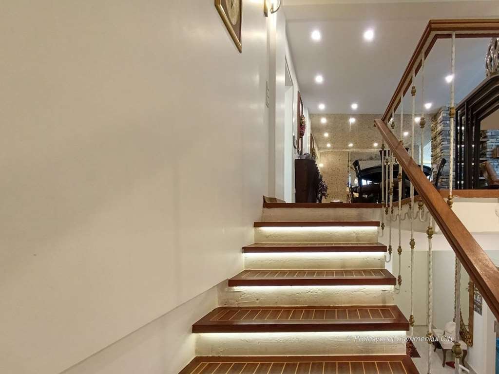 Villa in İstanbul, İstanbul, Turkey 2 - 18743596