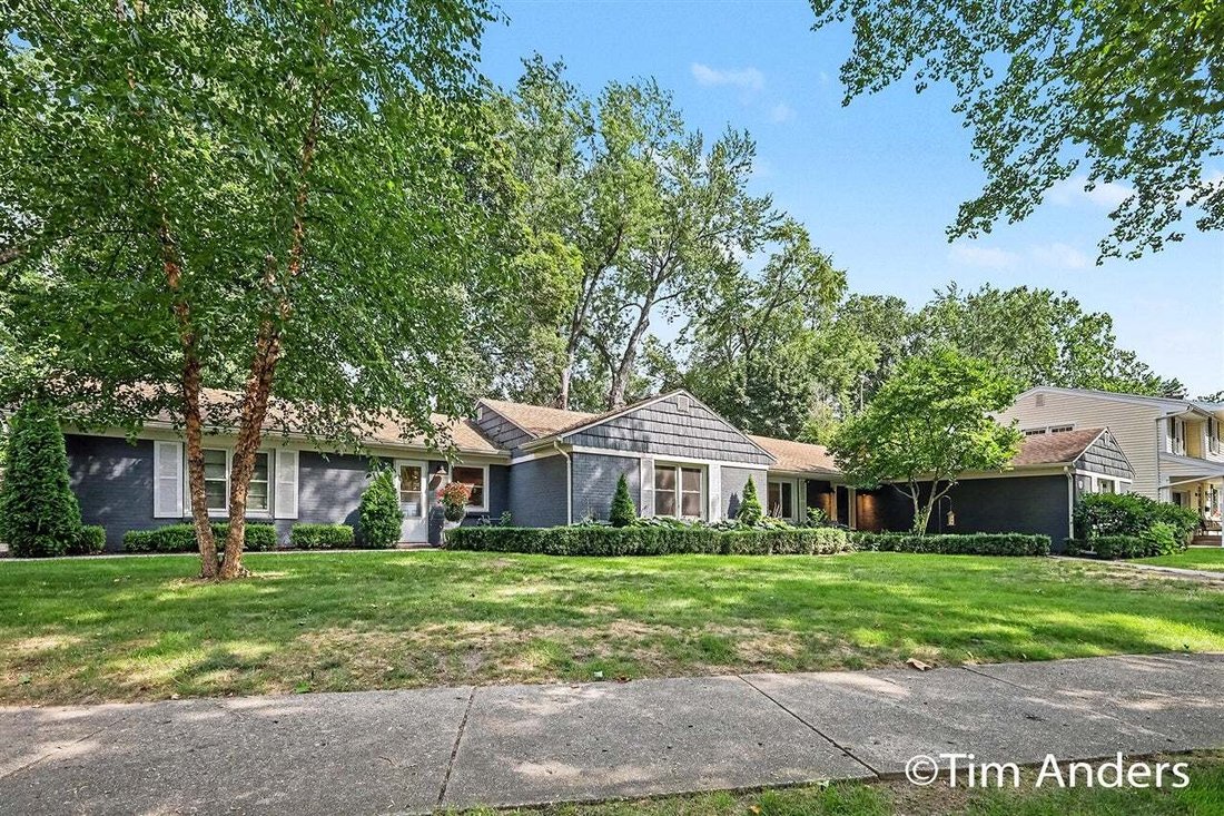 Casa en East Grand Rapids, Míchigan, Estados Unidos 1 - 18740471