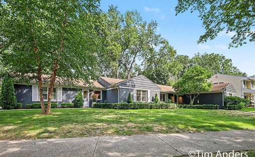 House in East Grand Rapids, Michigan, United States 1