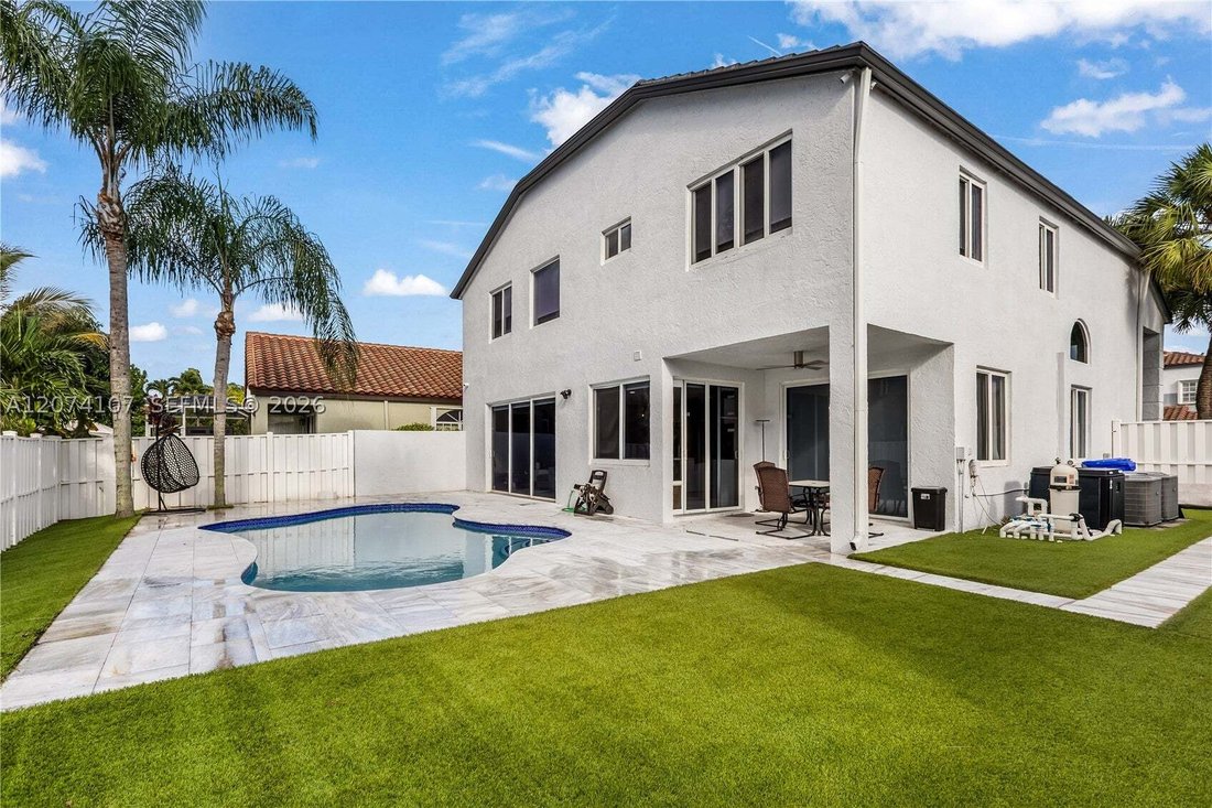 Haus in Pembroke Pines, Florida, Vereinigte Staaten 4 - 18741293