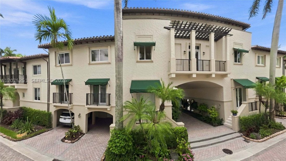 Residenza a Coral Gables, Florida, Stati Uniti 3 - 18743355