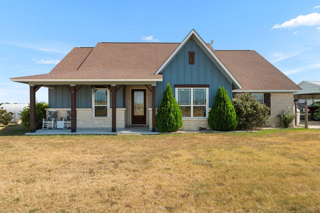 House in Florence, Texas, United States 1 - 18743643