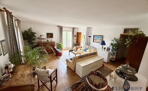 Casa a La Destrousse, Provenza-Alpi-Costa Azzurra, Francia 1