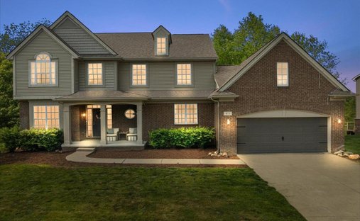 House in Oakland charter Township, Michigan, United States 1