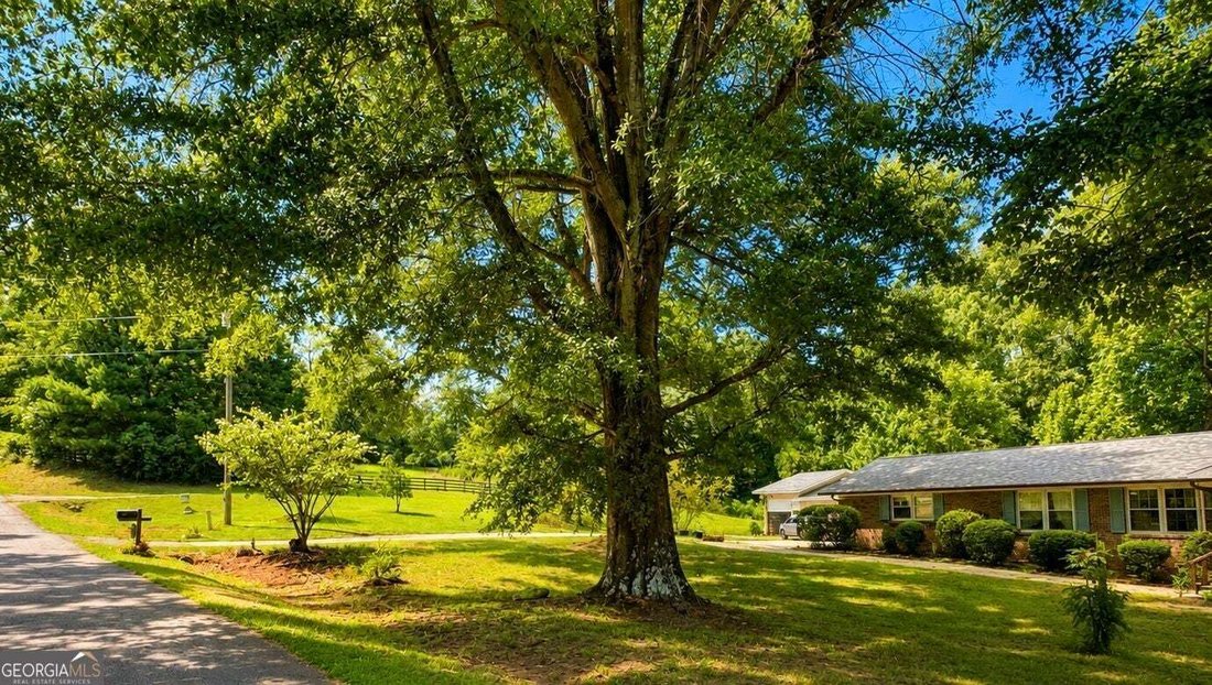 House in Gainesville, Georgia, United States 4 - 18744047