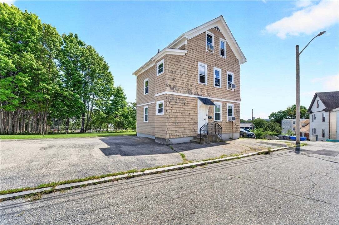Altro a North Providence, Rhode Island, Stati Uniti 3 - 18740755