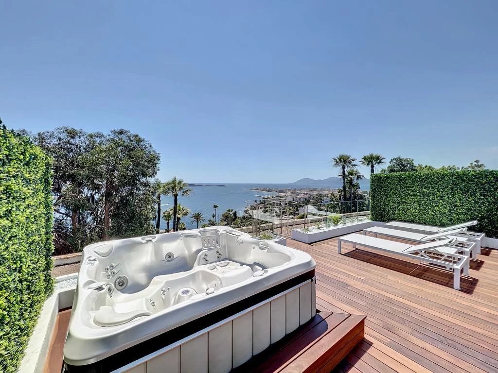 Appartamento a Cannes, Provenza-Alpi-Costa Azzurra, Francia 1 - 18746438