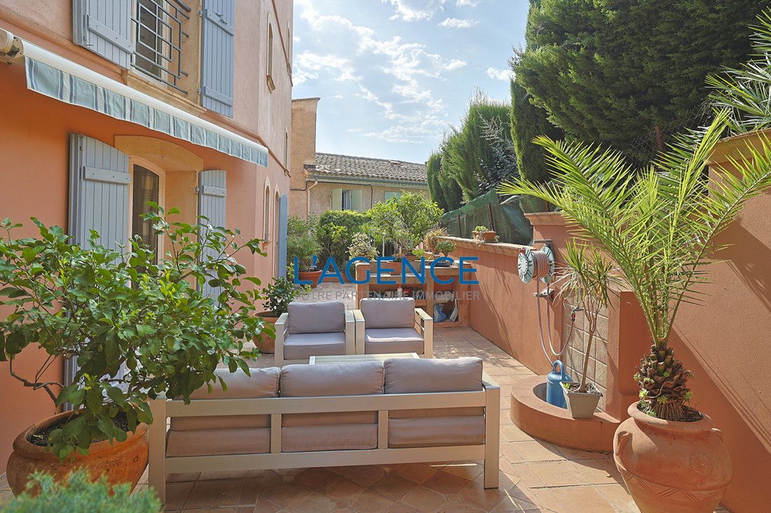 Haus in Hyères, Provence-Alpes-Côte d'Azur, Frankreich 1 - 18741715