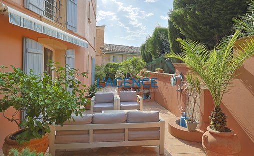 Casa en Hyères, Provenza-Alpes-Costa Azul, Francia 1