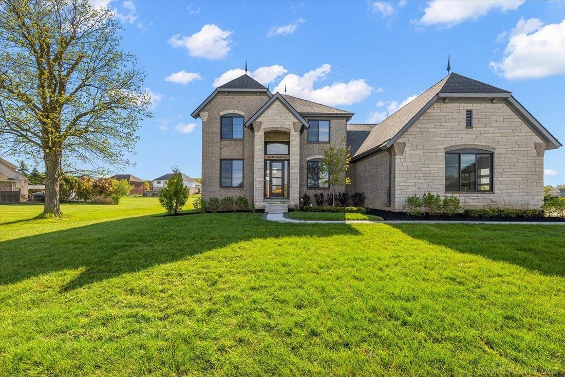 Casa en Sterling Heights, Míchigan, Estados Unidos 2 - 18740475