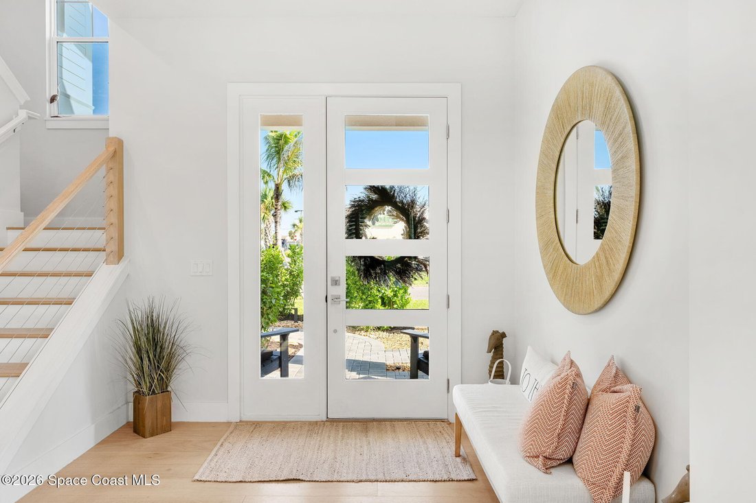 Townhouse in Indialantic, Florida, United States 4 - 18740324
