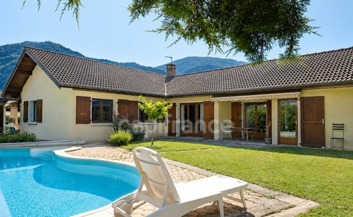 Casa en Challes-les-Eaux, Auvernia-Ródano-Alpes, Francia 1