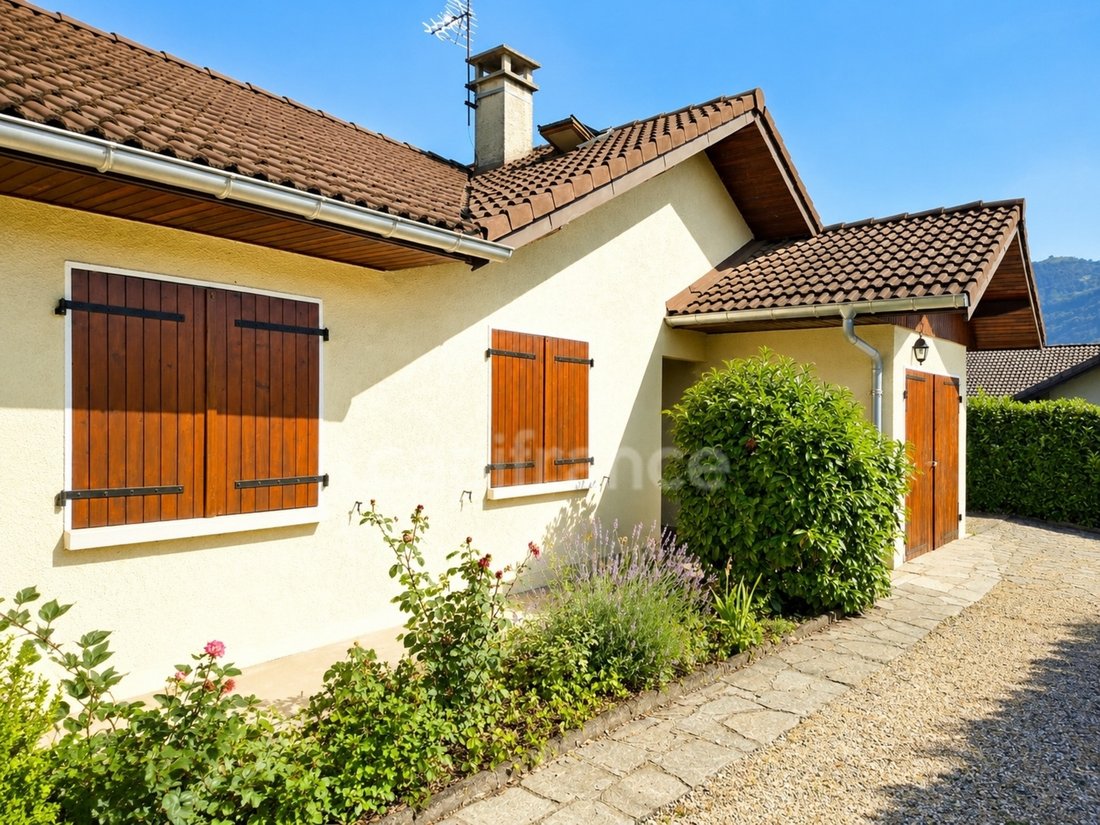 Maison à Challes-les-Eaux, Auvergne-Rhône-Alpes, France 3 - 18719726