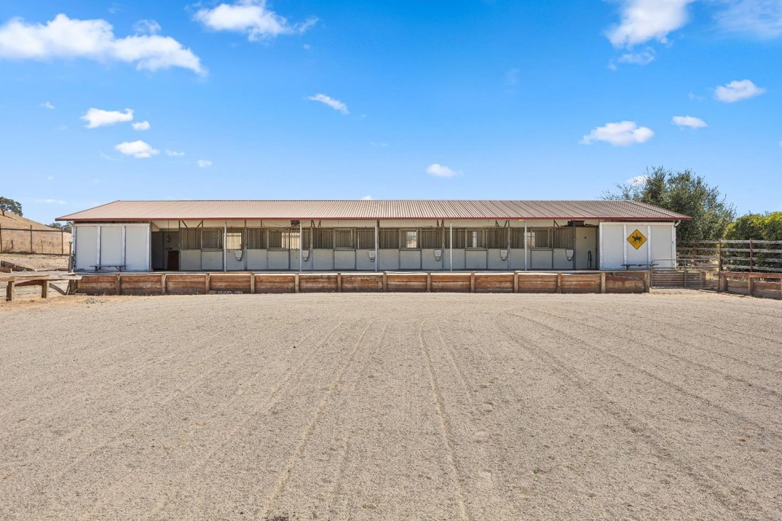 Casa en Gilroy, California, Estados Unidos 4 - 18743401