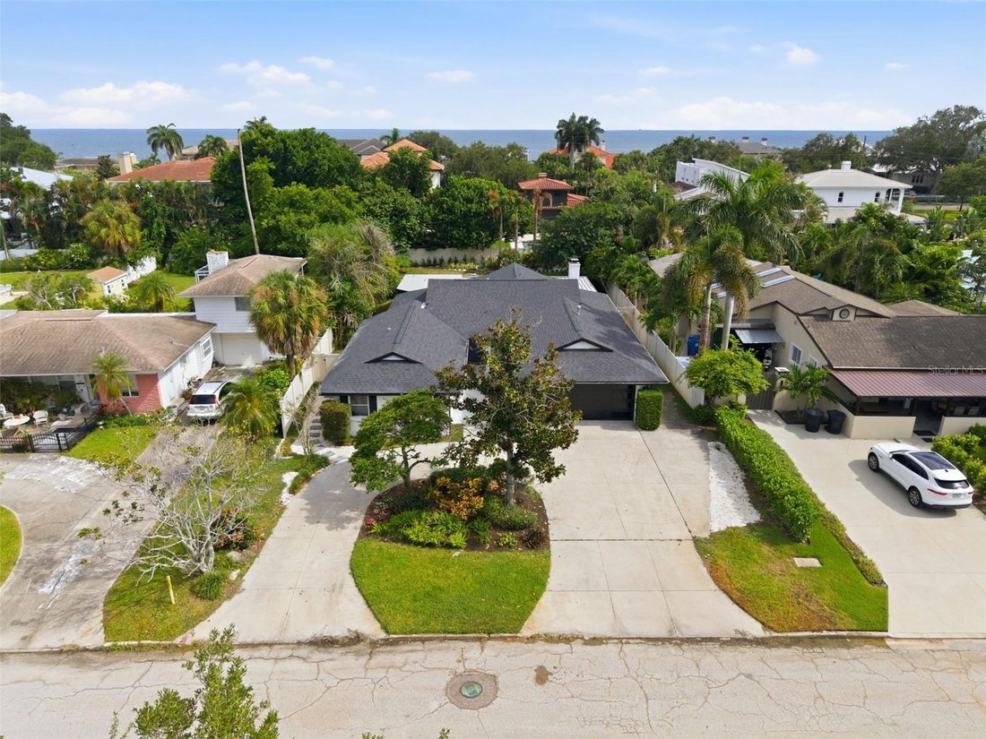 House in St. Petersburg, Florida, United States 2 - 18640270