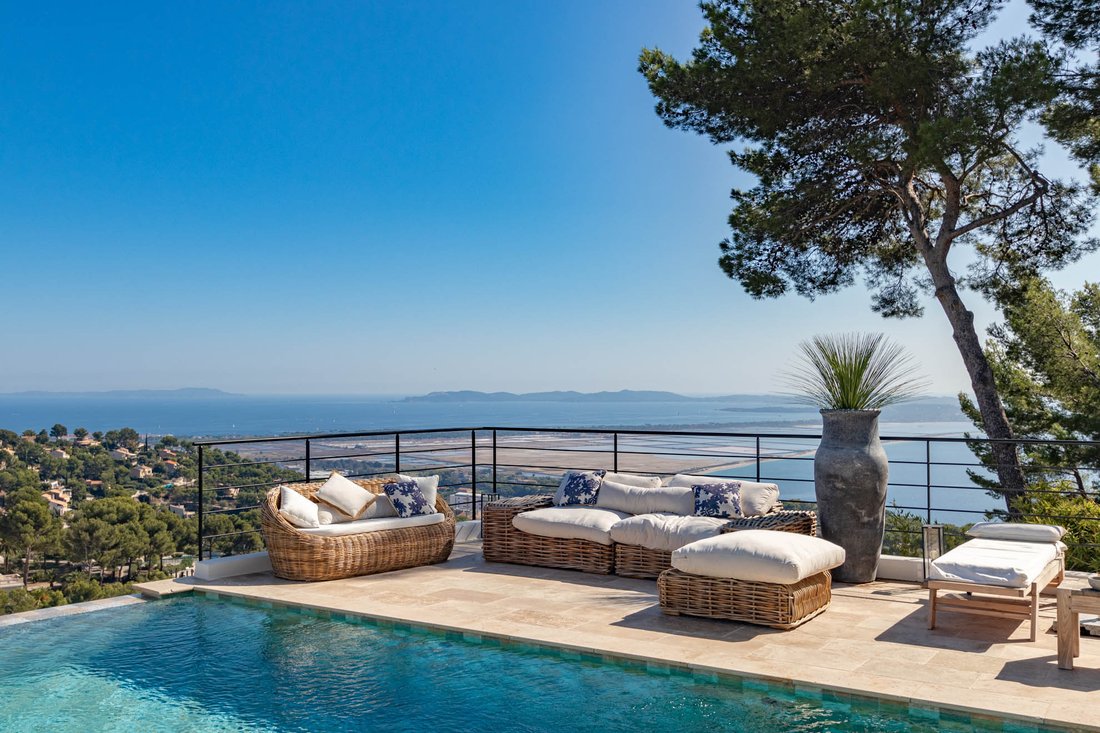 Villa à Hyères, Provence-Alpes-Côte d'Azur, France 2 - 18741878