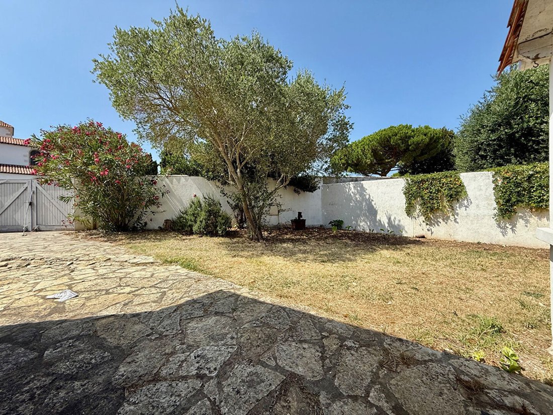 Villa en Loix, Nueva Aquitania, Francia 5 - 18745376