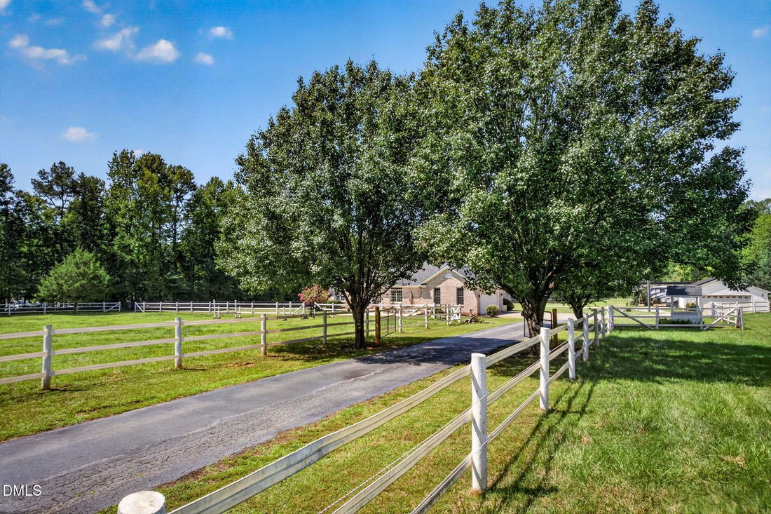 House in Mebane, North Carolina, United States 3 - 18743482