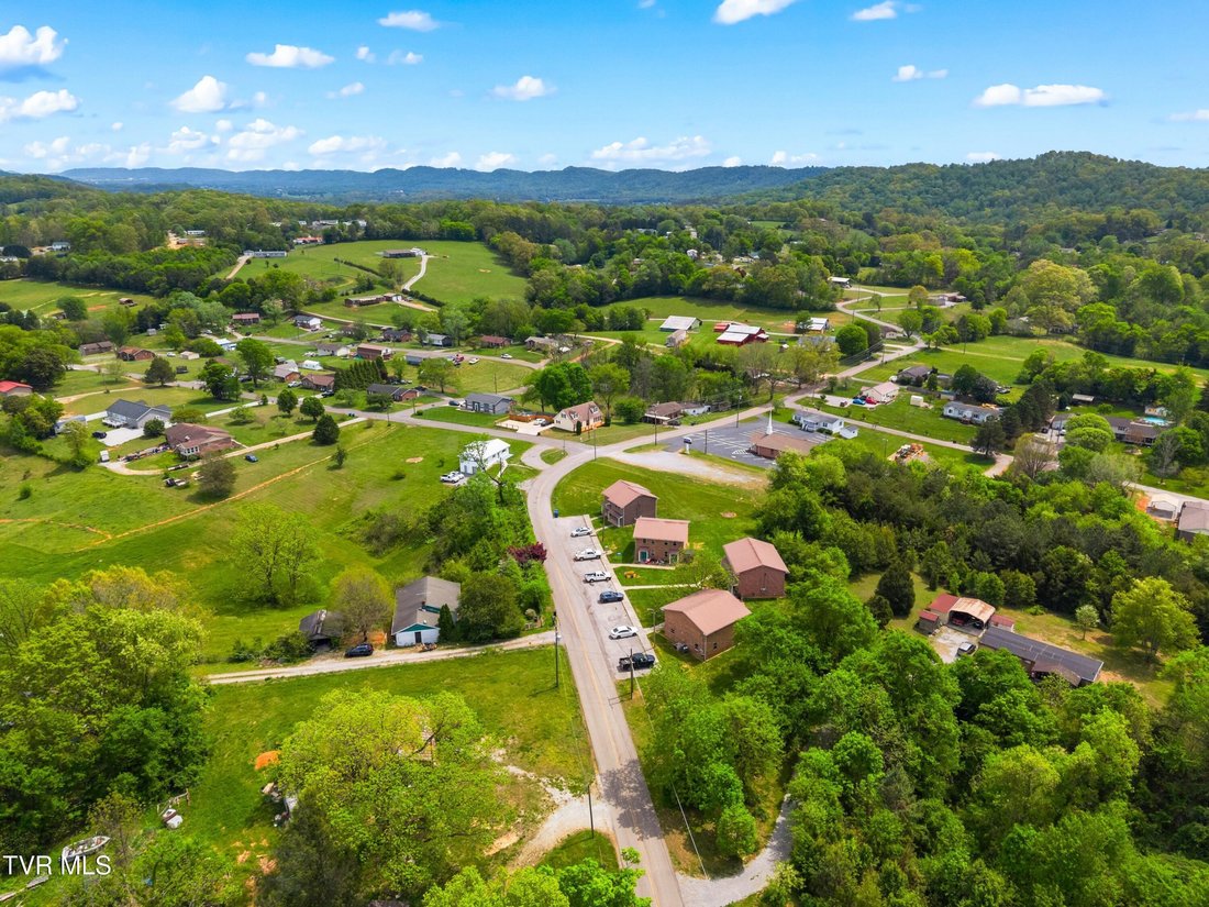 Otros en Strawberry Plains, Tennessee, Estados Unidos 3 - 18740844