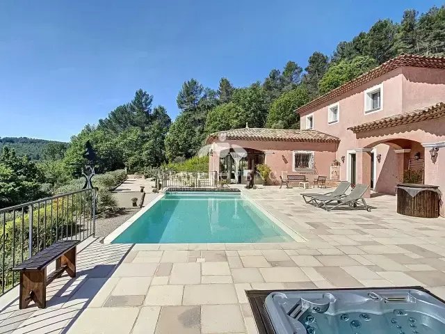 Villa in Salernes, Provence-Alpes-Côte d'Azur, Frankreich 3 - 16297714