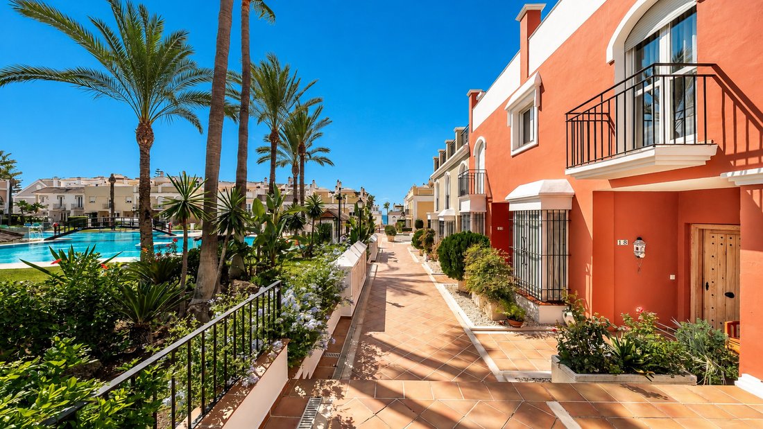 Townhouse en Marbella, Andalucía, España 1 - 18742805